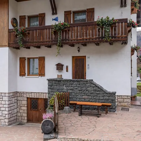 Dolomites Finestra Sul Civetta Apartment *
