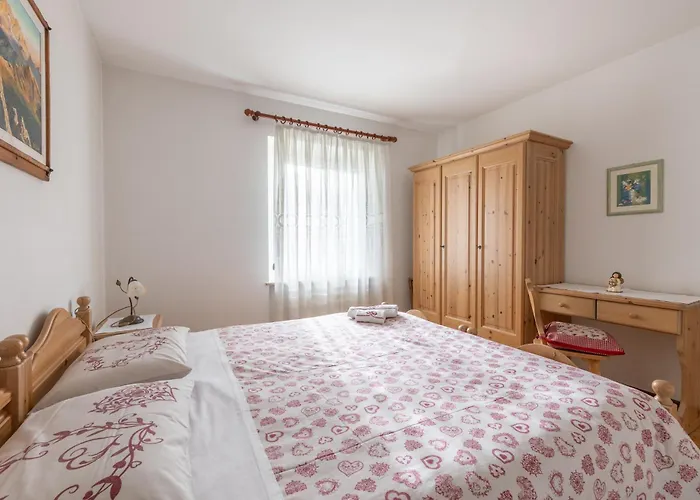 Apartment Dolomites Finestra Sul Civetta Alleghe